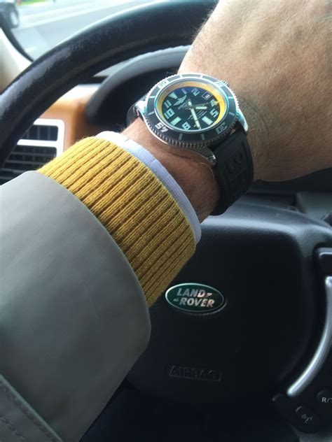 breitling land rover watch|【F】 Hands.